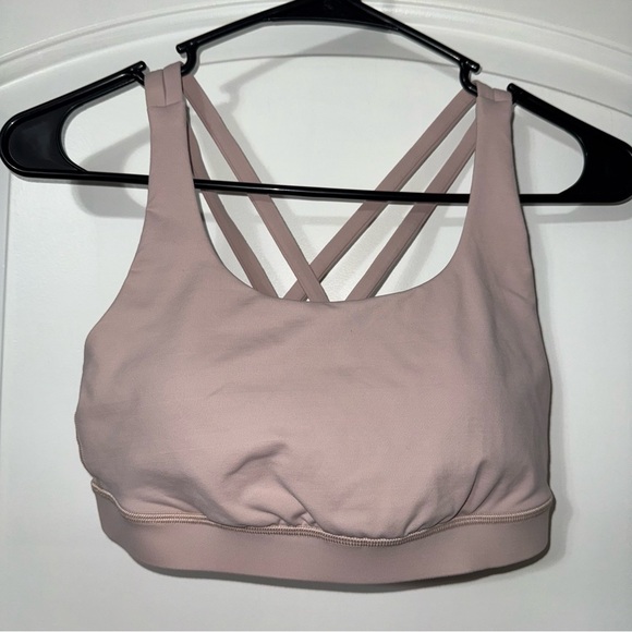 lululemon athletica Other - Lululemon Energy Bra Women’s Size 6 Light Pale Pink Sports Bra Athletic W2540S